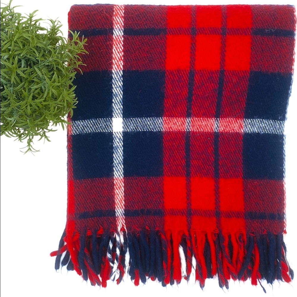 Faribault WoolenMill Red & Navy Tartan Plaid Throw 54 x 40